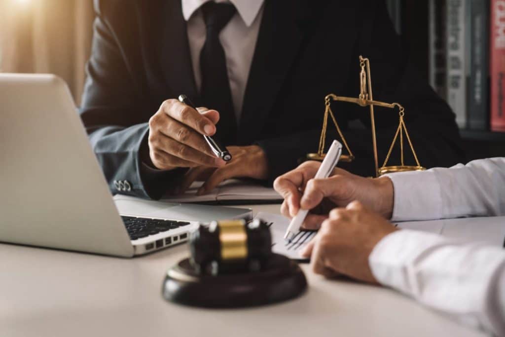 4 Reasons A Business May Need A Lawyer