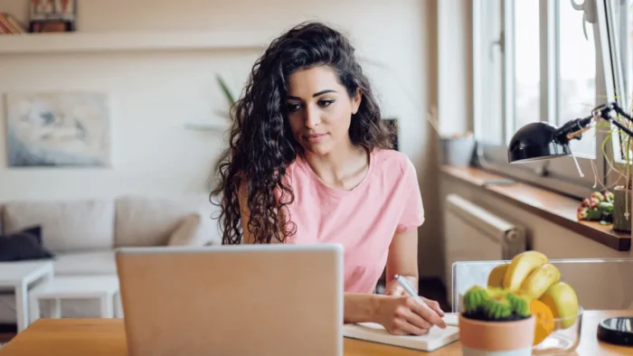 5 Ways to Find Contacts Inside Companies