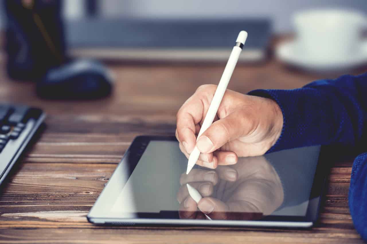 How To Use E-Signature For Business