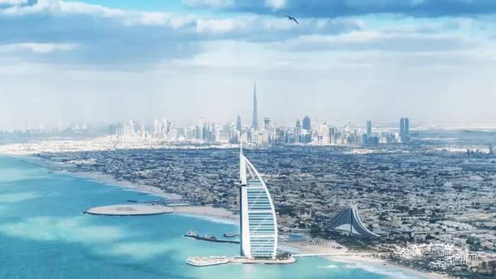 What You Need to Keep in Mind When Taking a Job in Dubai